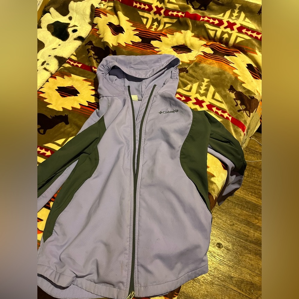 Columbia rain coat